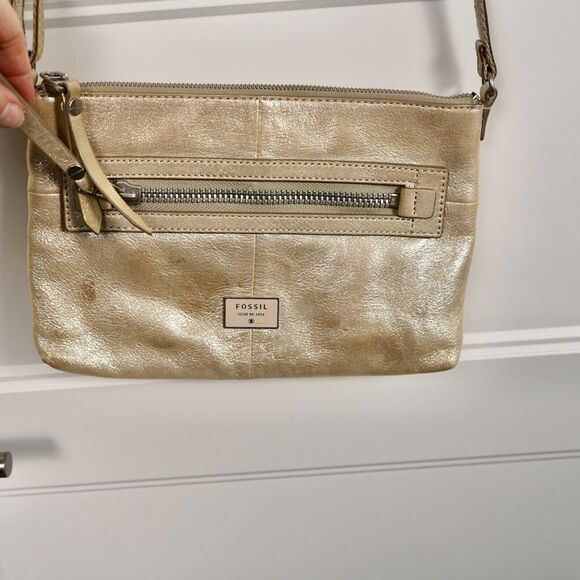 FOSSIL Issue No 1954 Goat Hide Leather Crossbody Zipper Bag Tan Shimmer - Picture 4 of 6